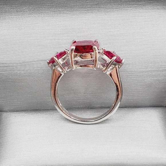 Three Stone Ruby 925 sterling silver ring - Picture 4 of 5